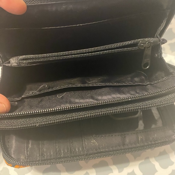 Vera bradley crossbody - Picture 4 of 10